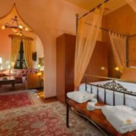 Boutique Nikostakis Hotel *